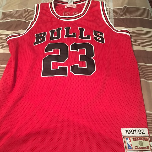michael jordan jersey poshmark